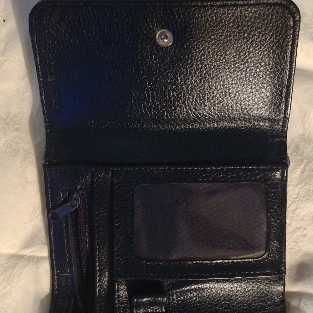 Wallet - Picture 4 of 9